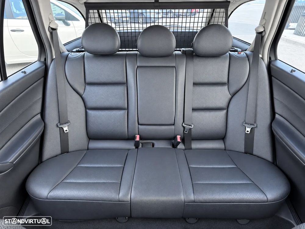 Mercedes-Benz C 220 T CDI Avantgarde - 37