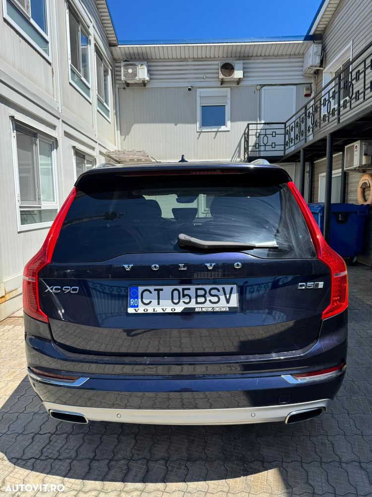 Volvo XC 90 - 6