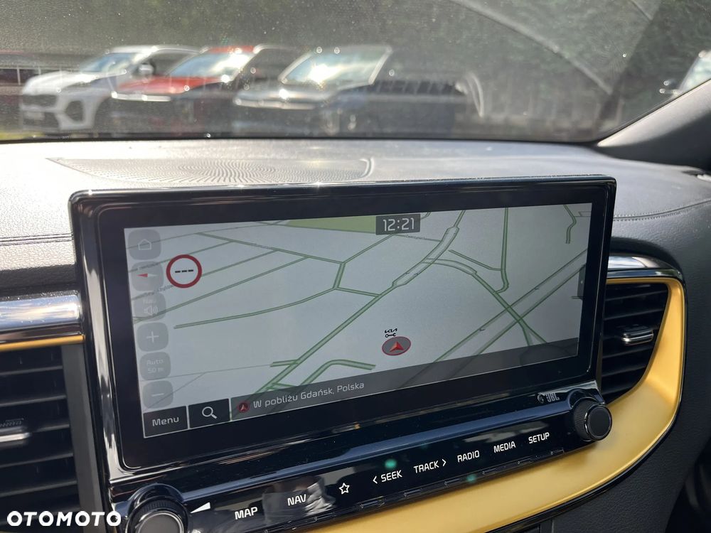 Kia XCeed 1.6 T-GDI Business Line DCT - 24
