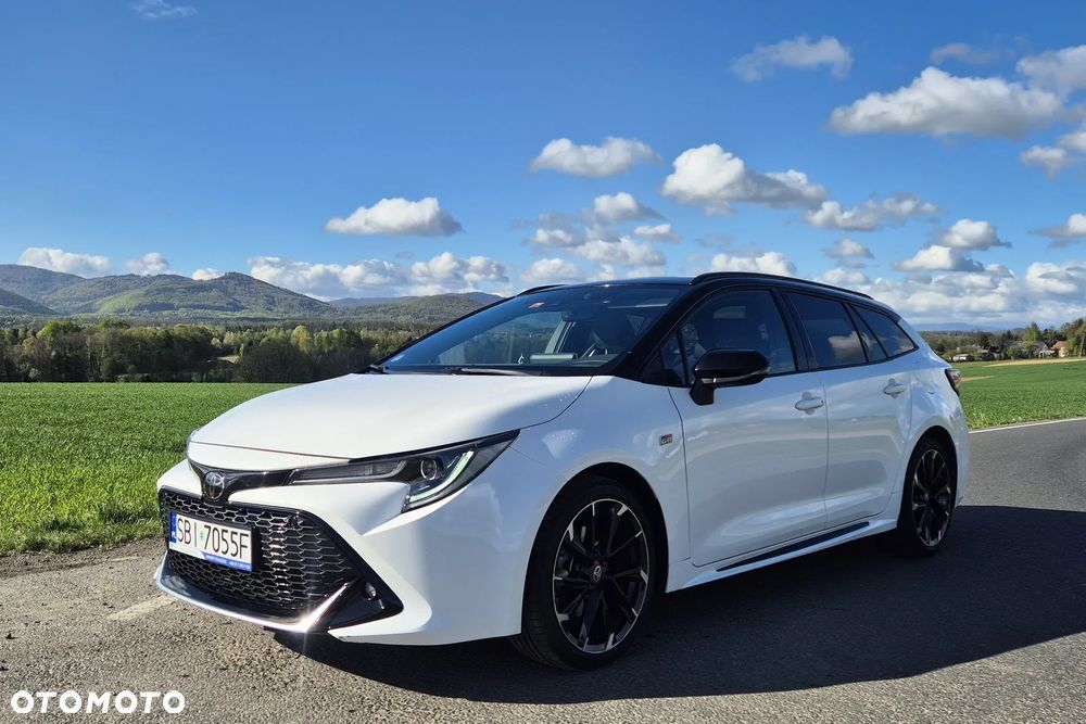 Toyota Corolla - 1