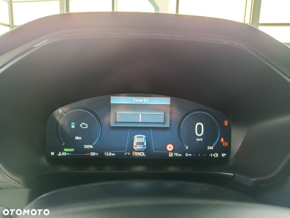 Ford Kuga - 15