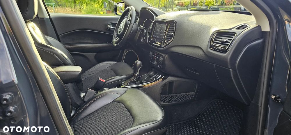 Jeep Compass 1.4 MultiAir Active Drive Automatik Limited - 27