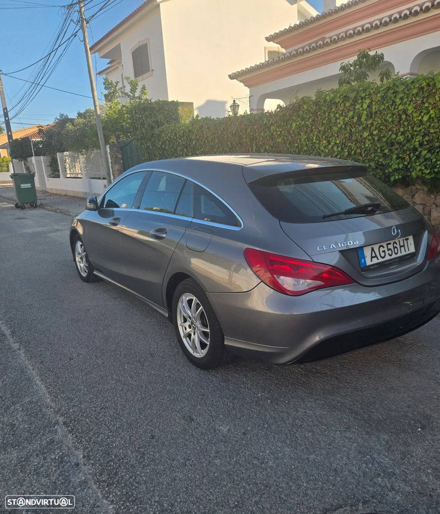 Mercedes-Benz CLA 180 d 7G-DCT Urban - 1