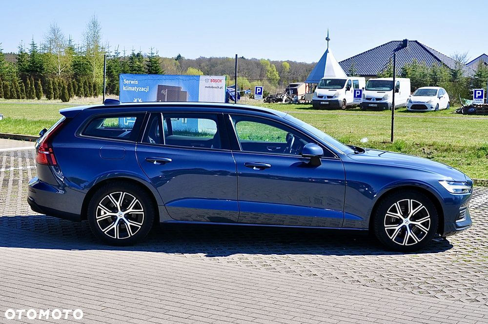 Volvo V60 B3 B Essential - 9