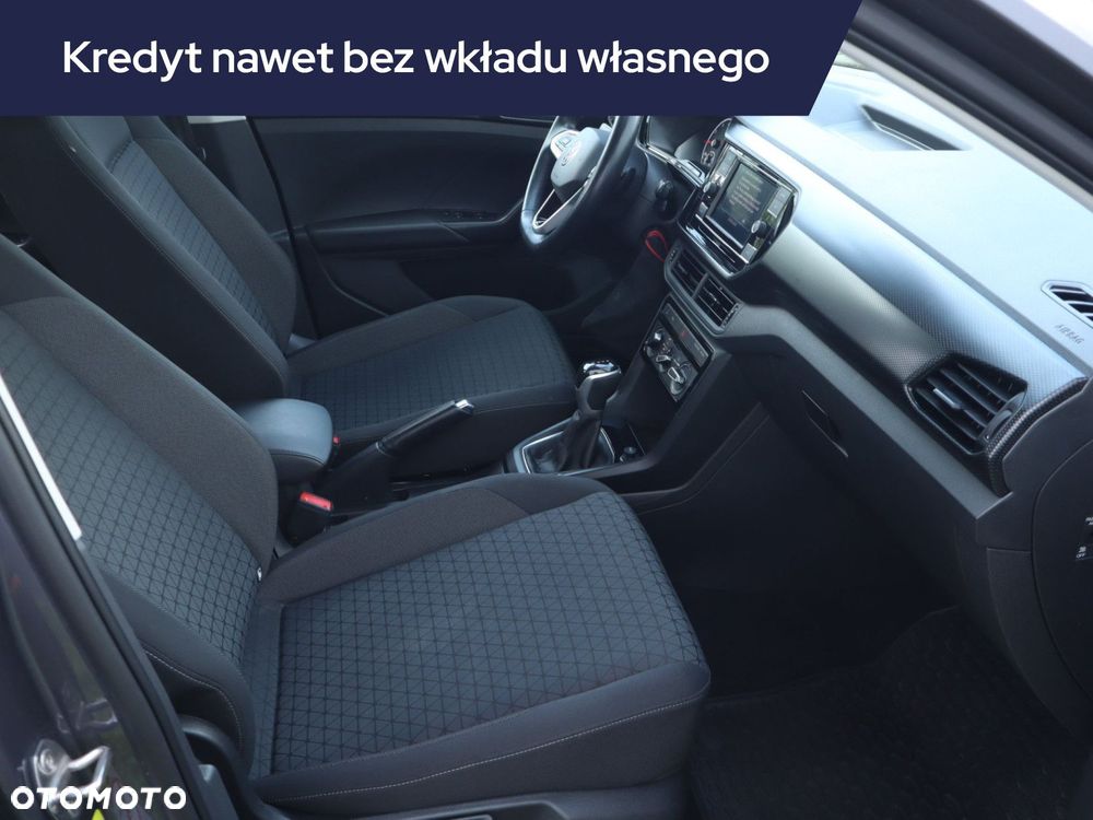 Volkswagen T-Cross - 11