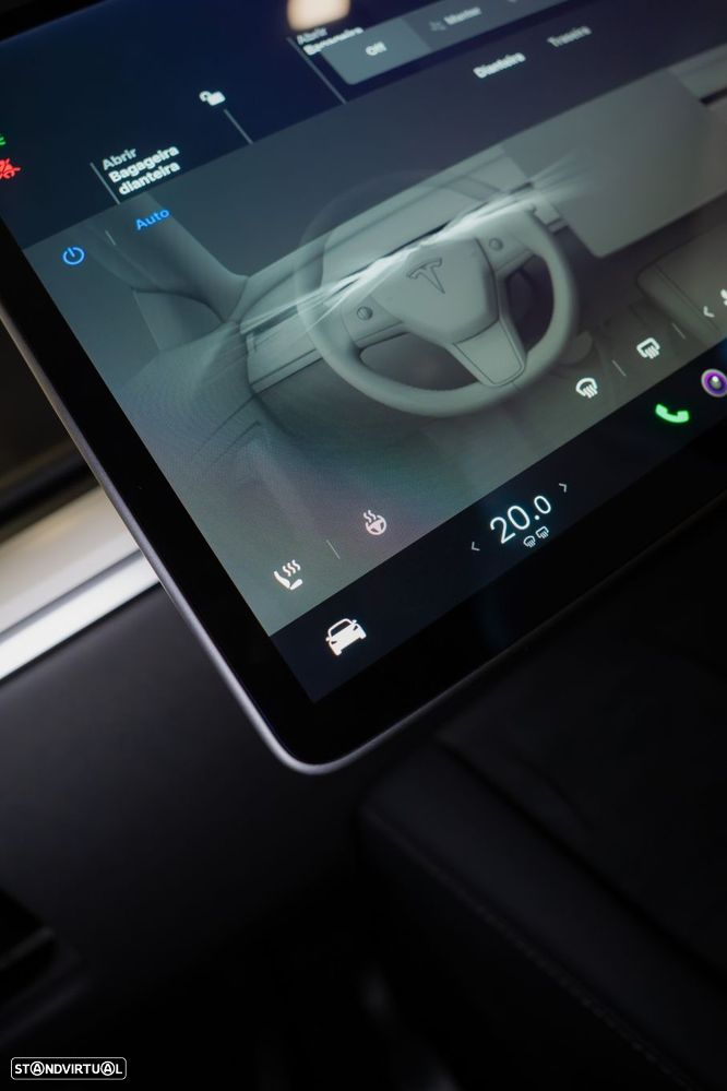 Tesla Model Y Long Range Dual Motor AWD - 56