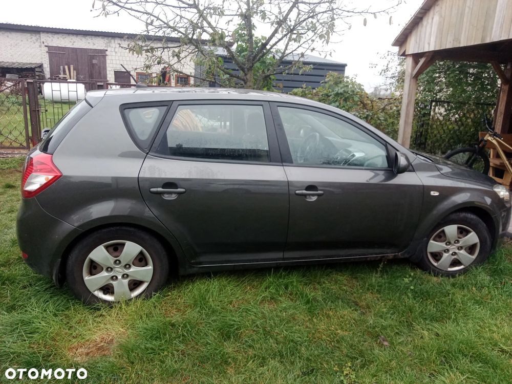 Kia Ceed Cee'd 1.4 M - 2