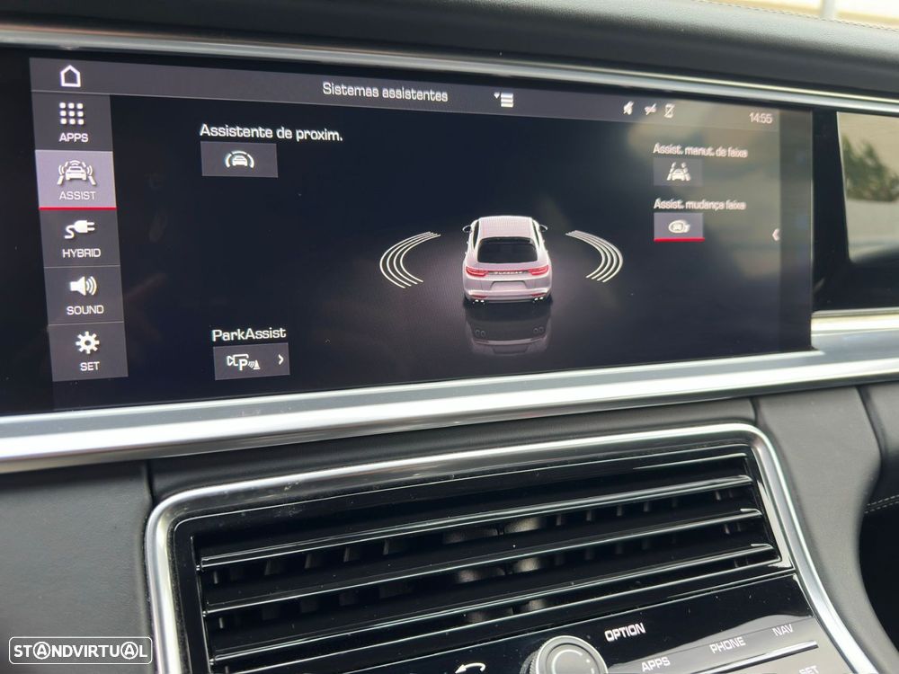 Porsche Panamera Sport Turismo - 25