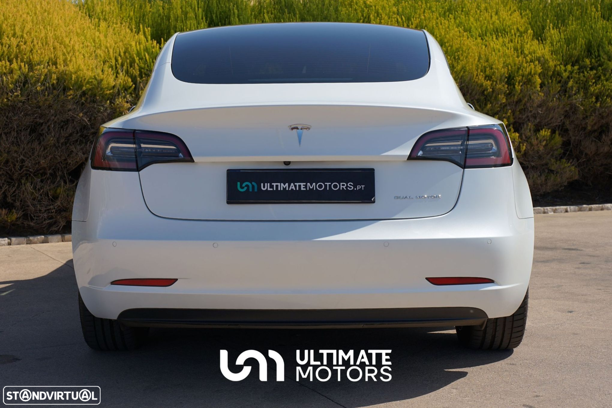 Tesla Model 3 - 13