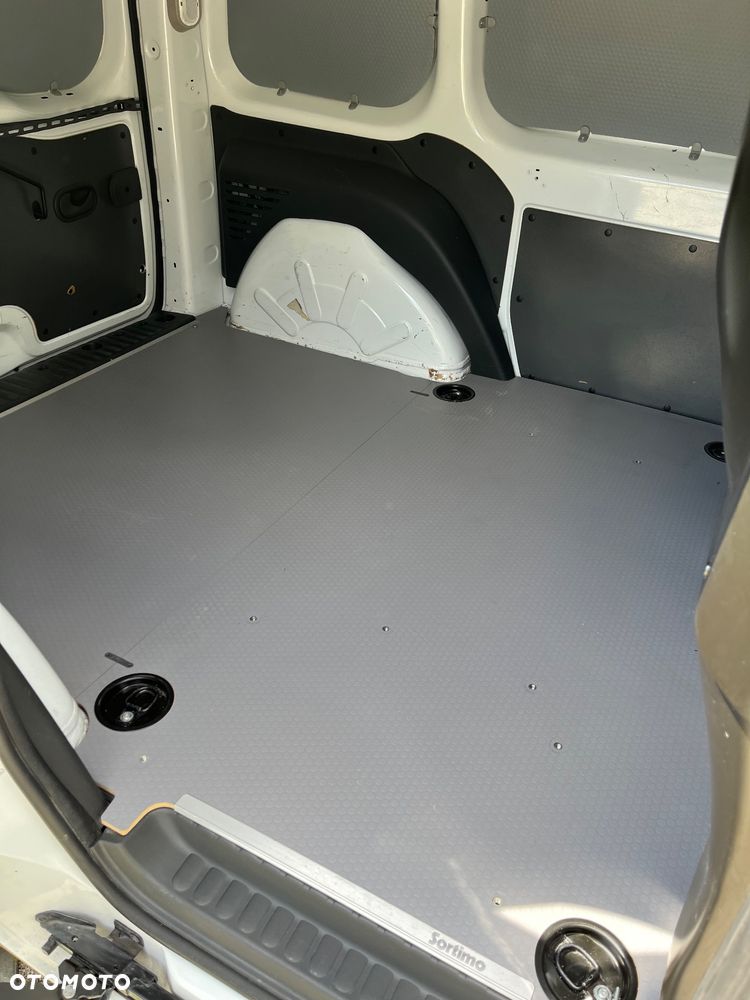 Renault Kangoo - 18