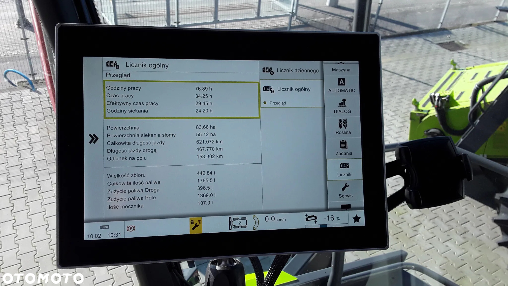 Claas TRION 650 - 10