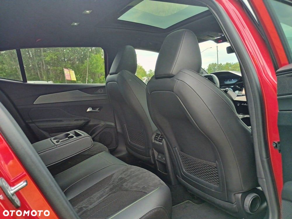 Peugeot 408 - 19