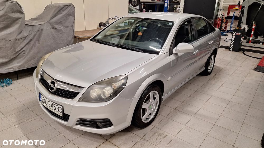 Opel Vectra 1.9 CDTI Elegance - 1