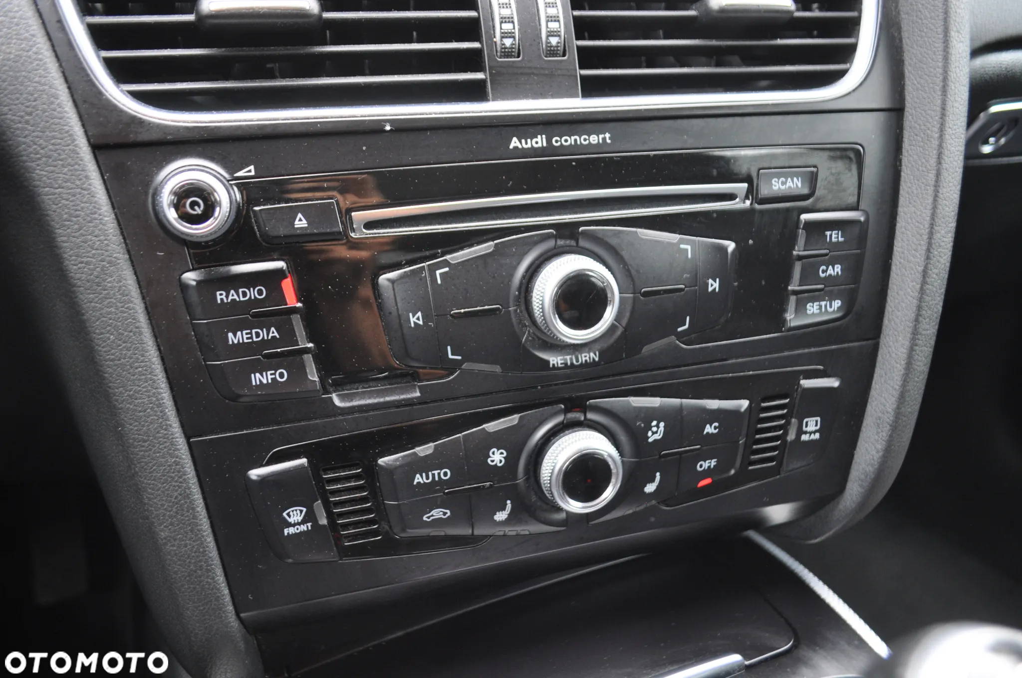 Audi A4 Avant 2.0 TDI ultra DPF Attraction - 37