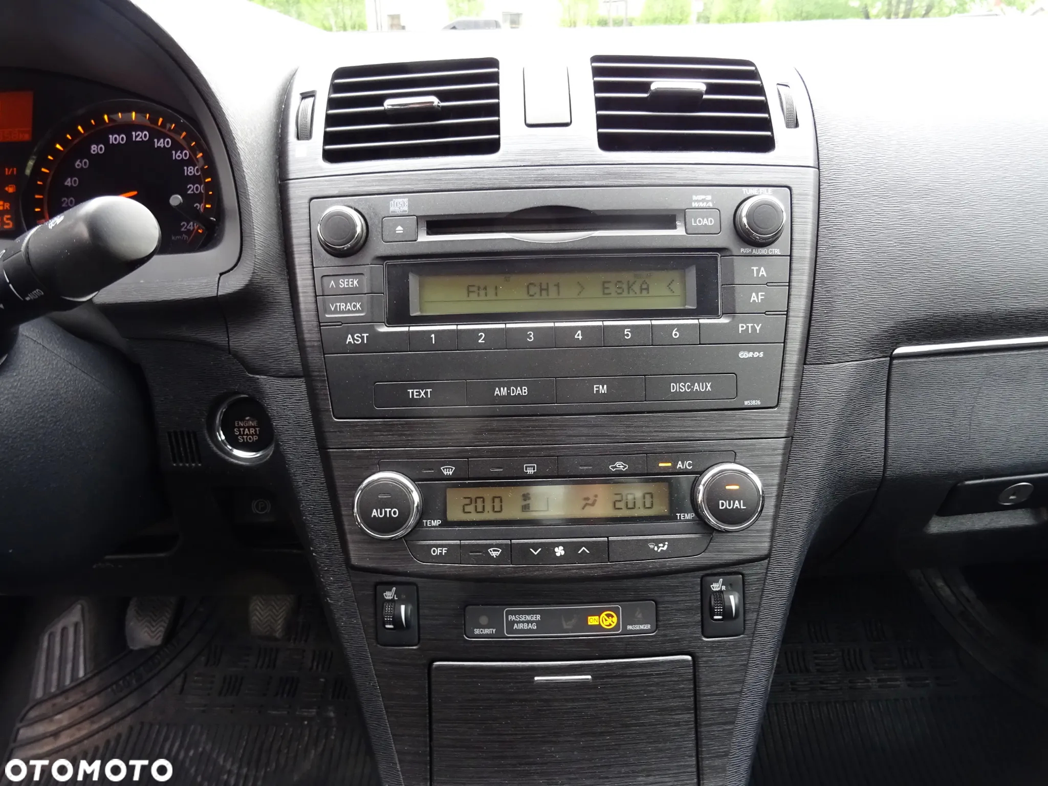 Toyota Avensis 1.8 Premium - 20