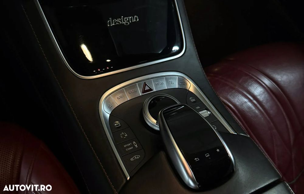 Mercedes-Benz S 63 AMG 4MATIC Coupe Aut - 24