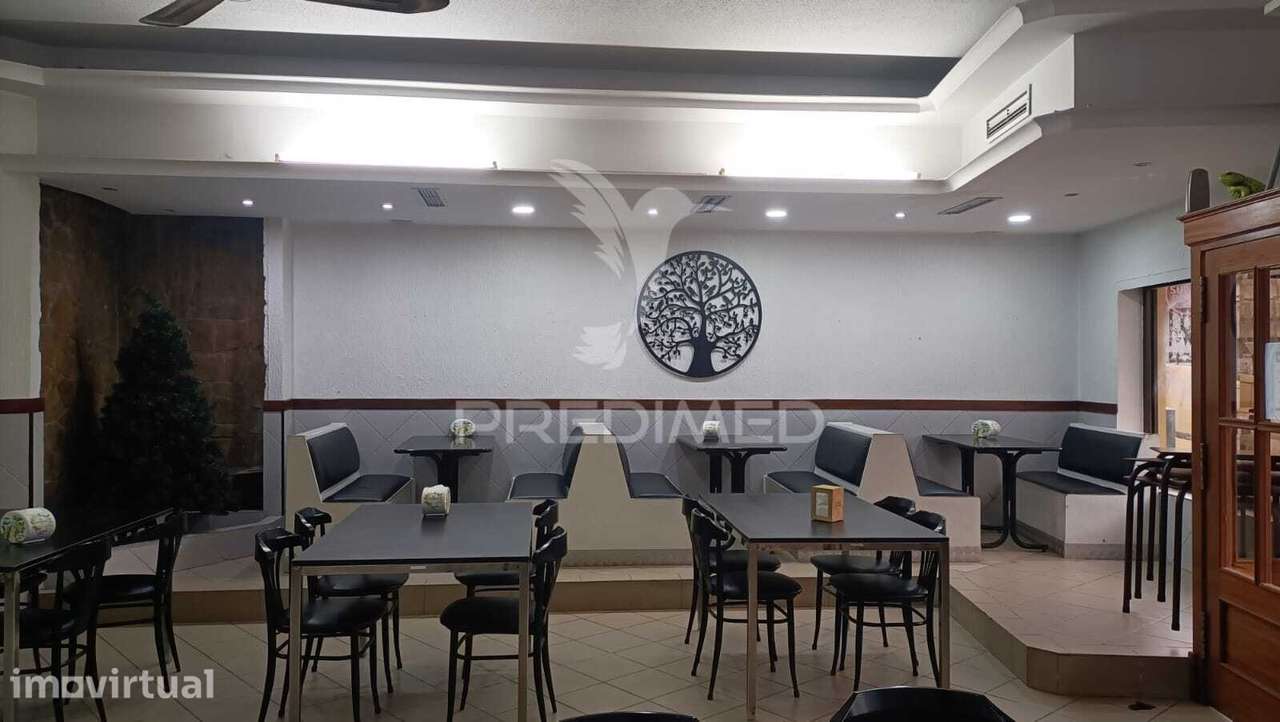 Cafetaria para trespasse no centro de S. Mamede do Coronado - Grande imagem: 5/20