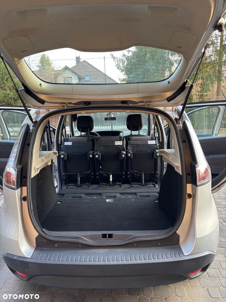 Renault Scenic 1.4 16V TCE TomTom Edition - 10