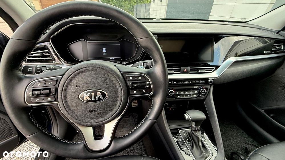 Kia Niro 1.6 GDI HEV 2WD OPF Edition 7 - 23