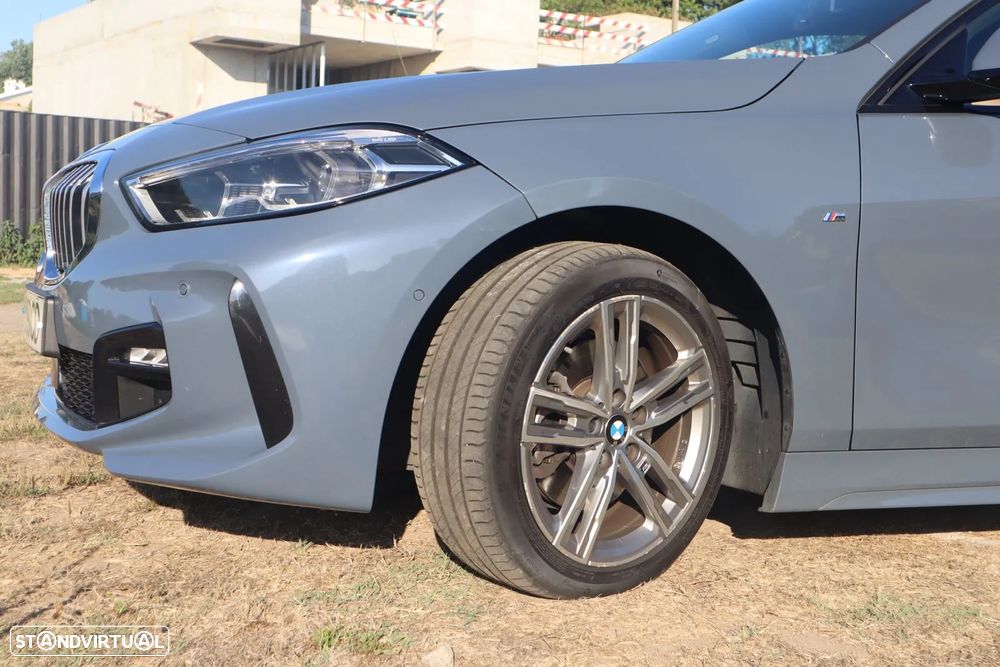 BMW 116 d Pack Desportivo M - 4