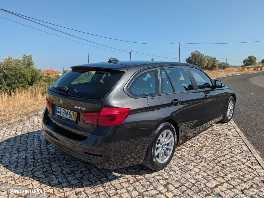 BMW 320 d Auto - 8