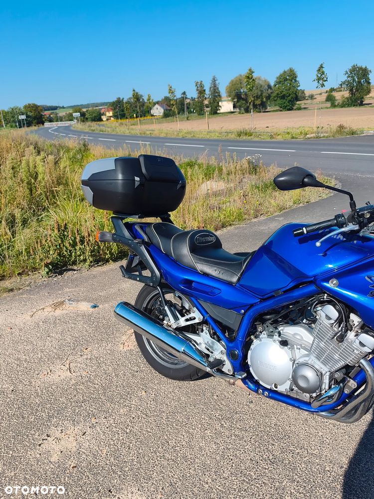 Yamaha XJ - 19