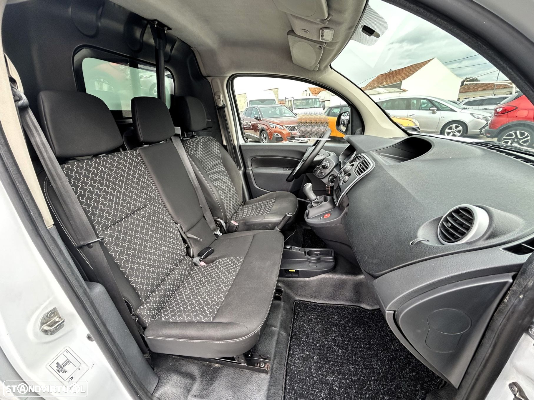 Renault Kangoo ISOTERMICA 1.5 DCI MAXI - 22