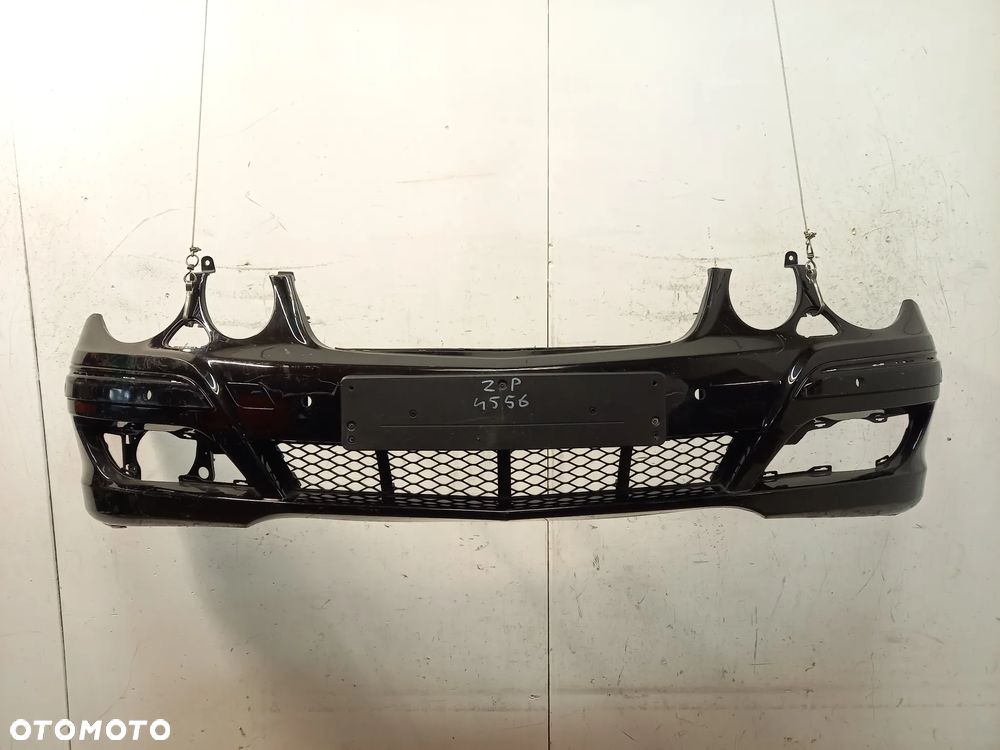 Mercedes A W 211 LIFT Elegance zderzak przedni przod