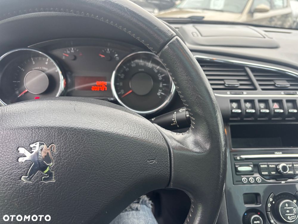 Peugeot 3008 120 VTi Active - 21