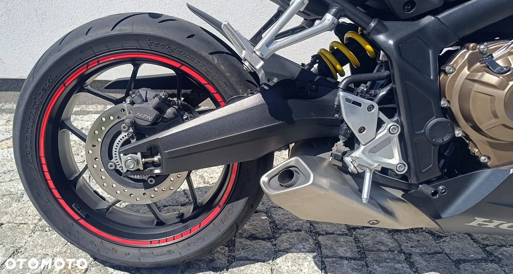 Honda CBR - 15