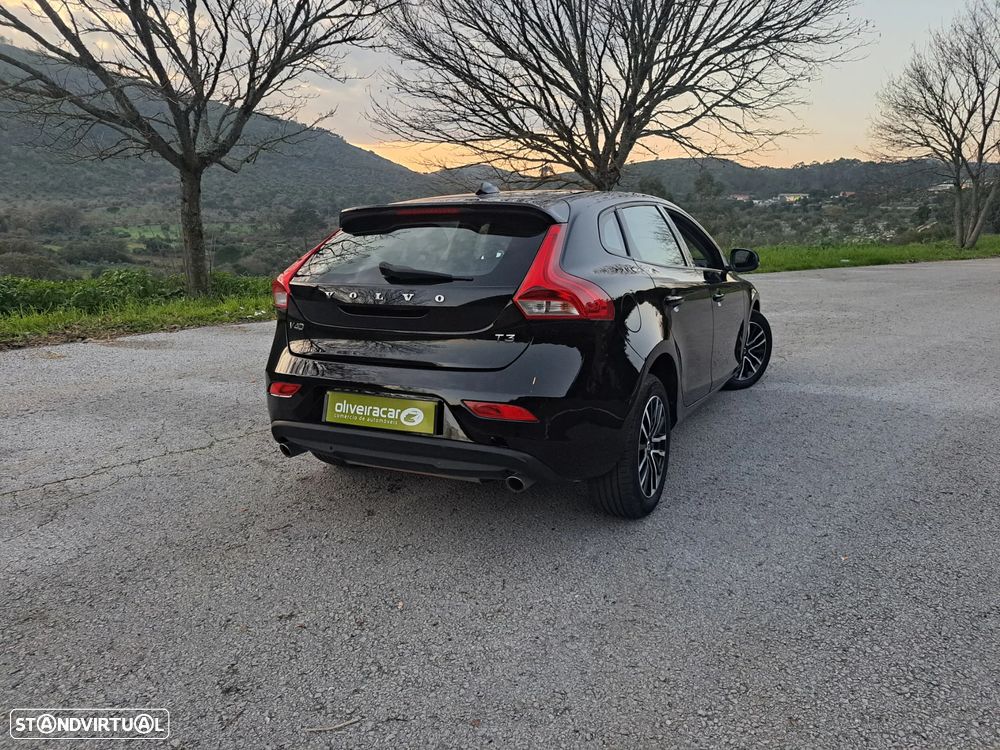 Volvo V40 1.5 T3 Sport Edition Geartronic - 4