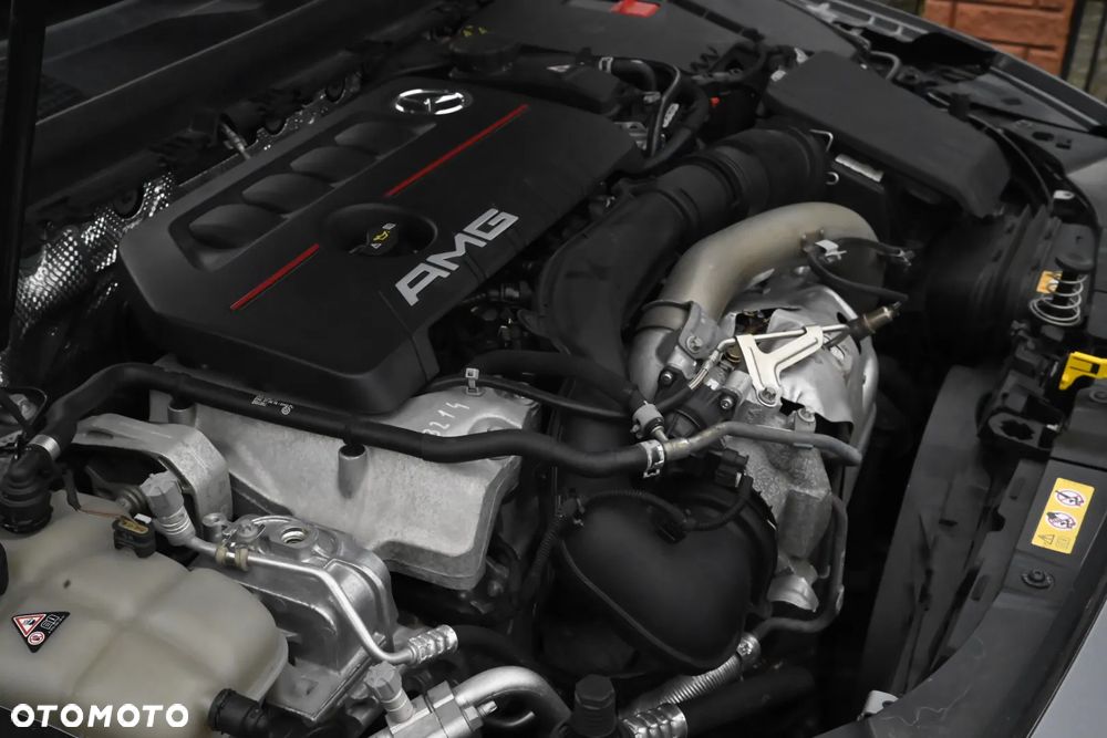 Mercedes-Benz Klasa A 35 AMG 4-Matic 7G-DCT - 34