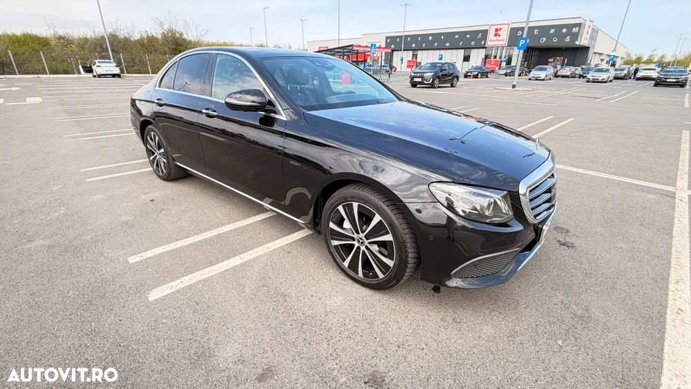 Mercedes-Benz E 300 de 9G-TRONIC - 3