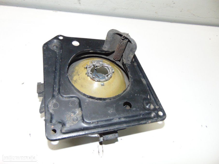 Volvo 144 e 244 farol da frente - 3