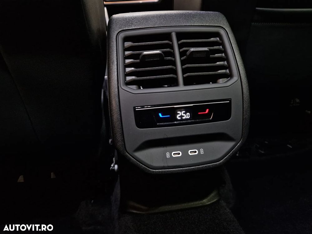 Cupra Formentor 1.4 e-Hybrid DSG - 23