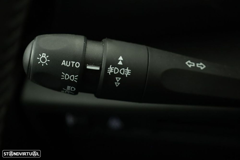 Citroën C4 1.2 PureTech Plus EAT8 - 17