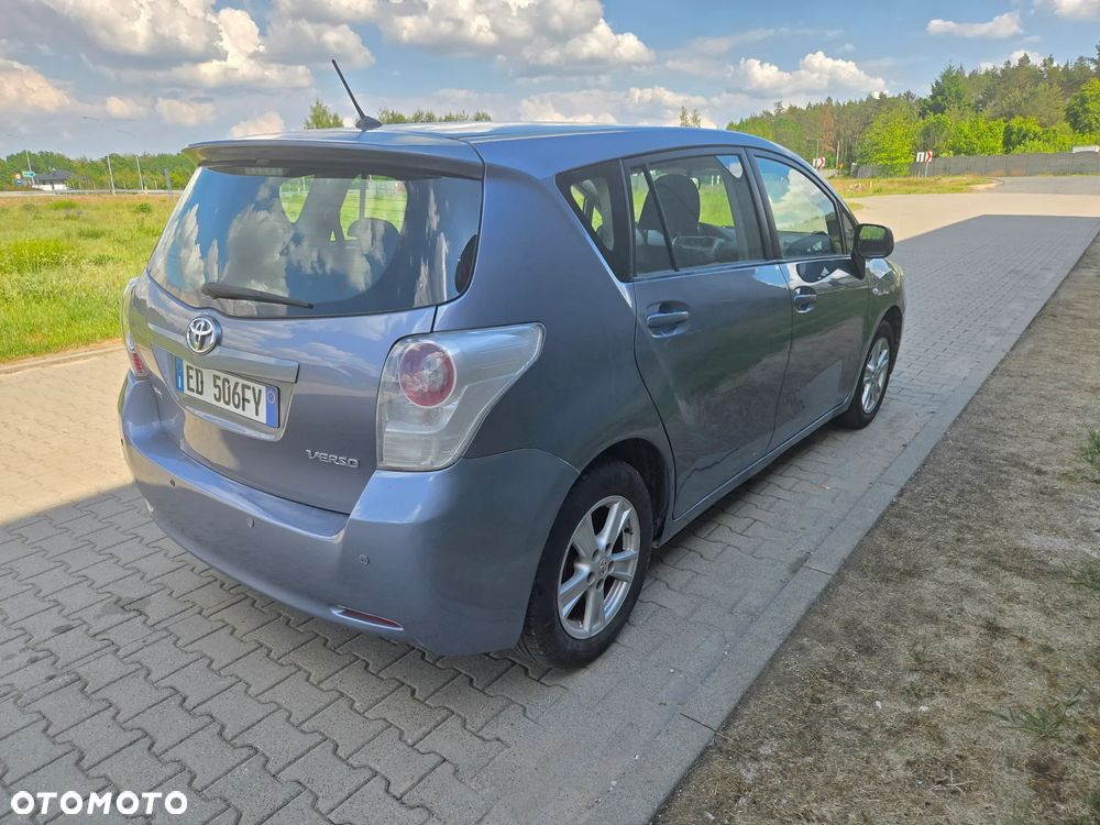 Toyota Verso 1.8 Sol - 5