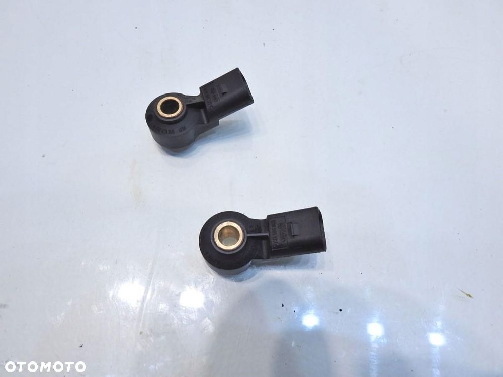 CZUJNIK STUKOWY AUDI A4 B7 2.0 TFSI 030905377C 0261231146 - 2