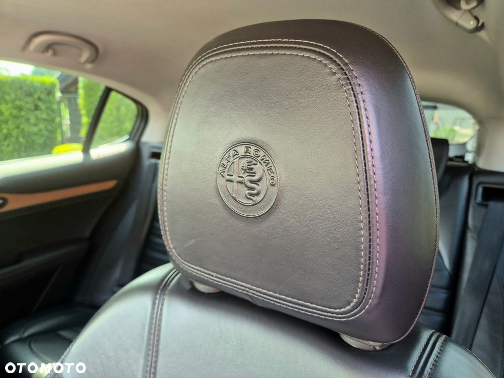 Alfa Romeo Stelvio 2.0 Turbo First Edition Q4 - 36