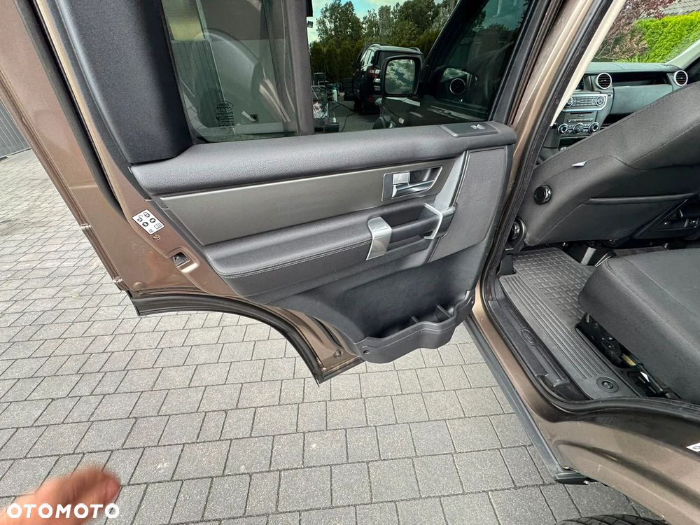 Land Rover Discovery TD V6 HSE - 20