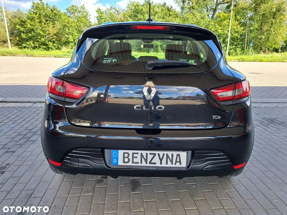 Renault Clio - 9