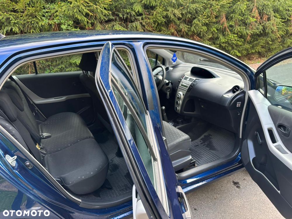 Toyota Yaris 1.3 Luna A/C - 7