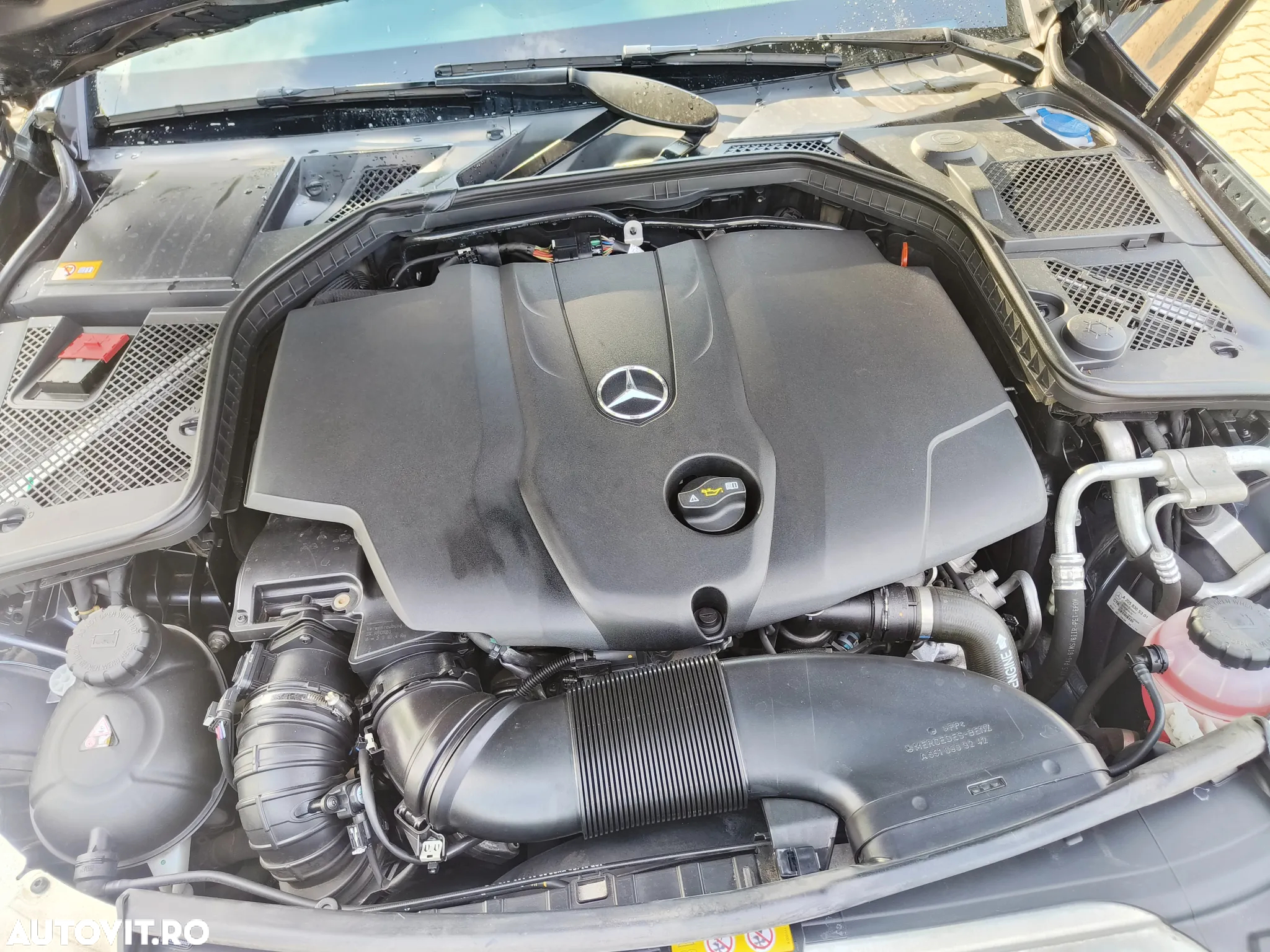 Mercedes-Benz C 220 T CDI DPF (BlueEFFICIENCY) - 4