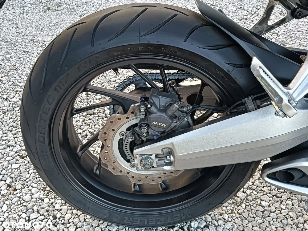 Honda CB - 38