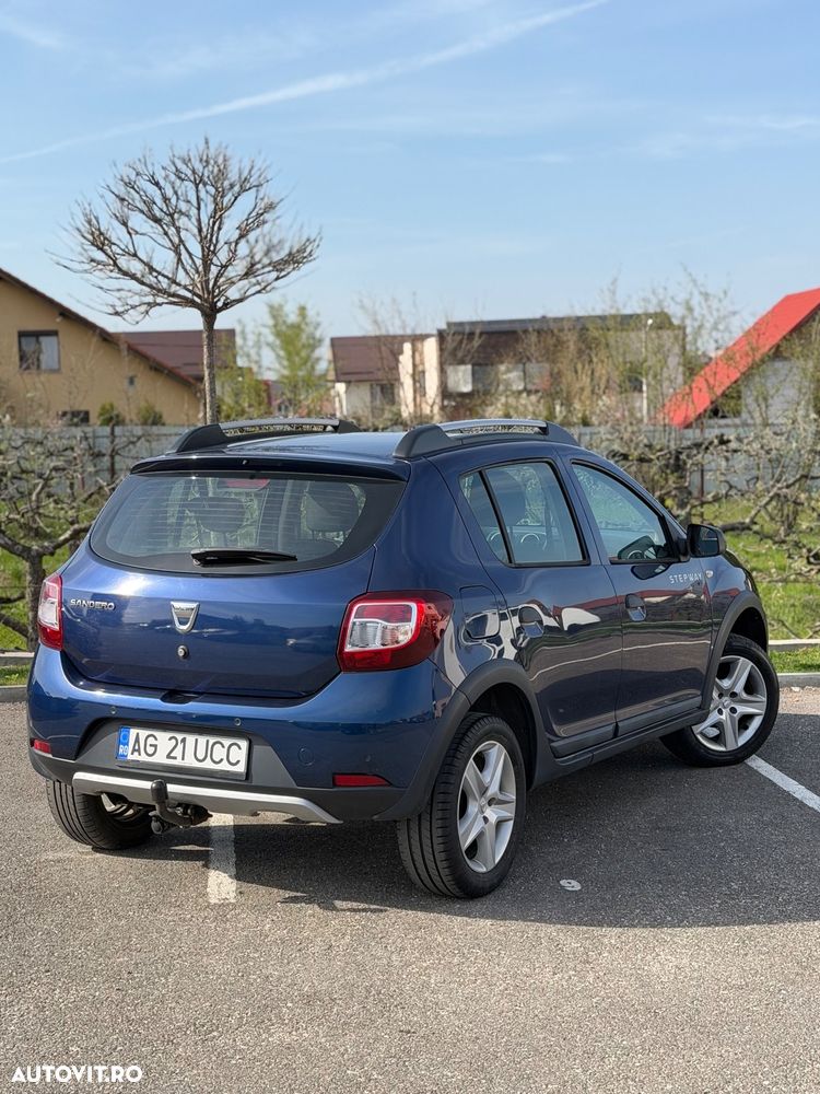Dacia Sandero Stepway TCe 90 (S&S) Essential - 6