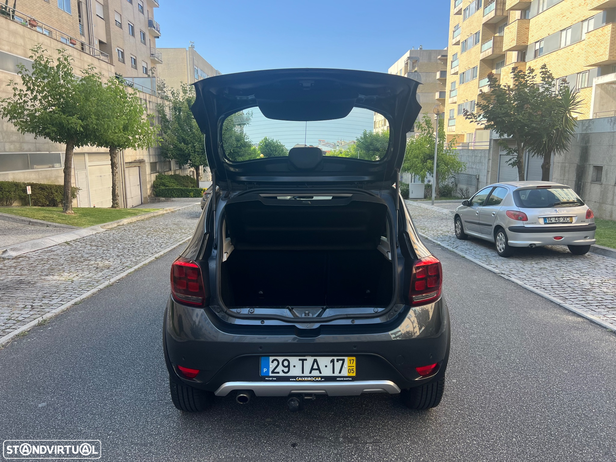 Dacia Sandero - 8