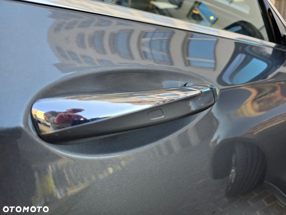 Mercedes-Benz Klasa E 220 d 4-Matic AMG - 30