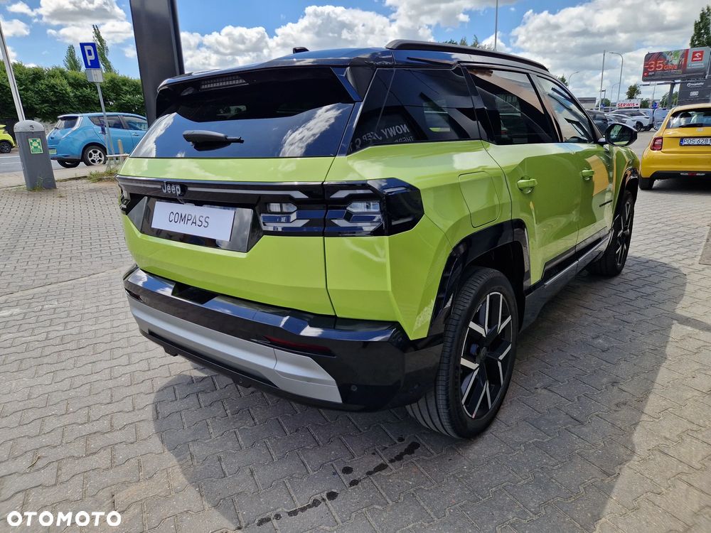 Jeep Compass 73.7kWh First Edition FWD - 8