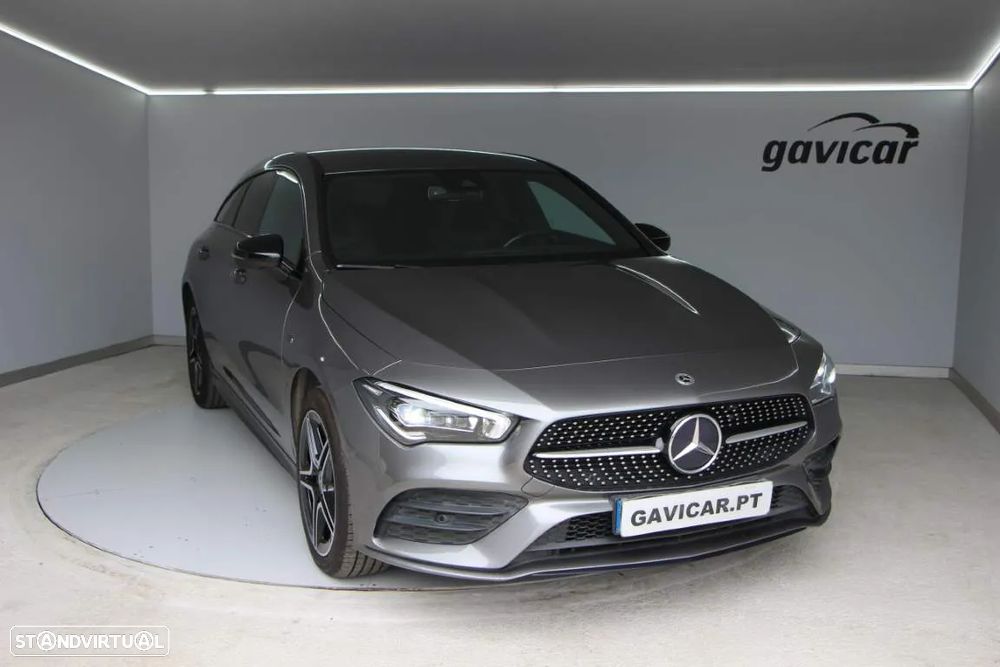 Mercedes-Benz CLA 250 e Shooting Brake AMG Line - 25