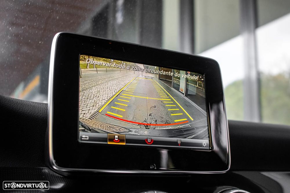 Mercedes-Benz CLA 180 d Shooting Brake Aut. - 39